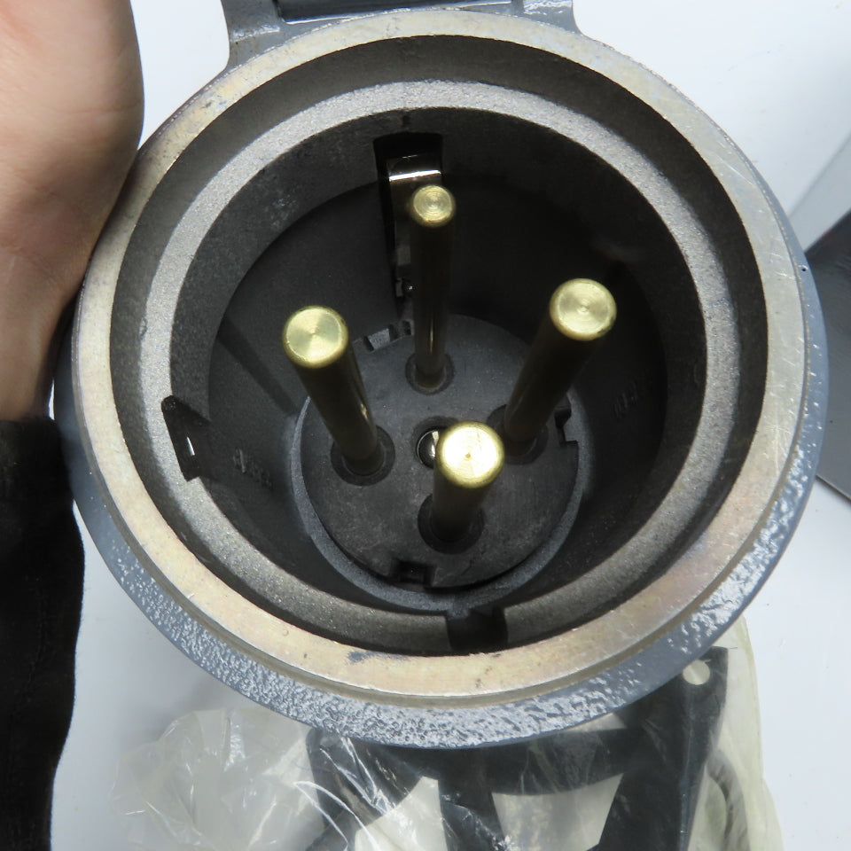 Russellstoll 7144WR 250V/600VAC 200A 4P 4W Reverse Service Receptacle
