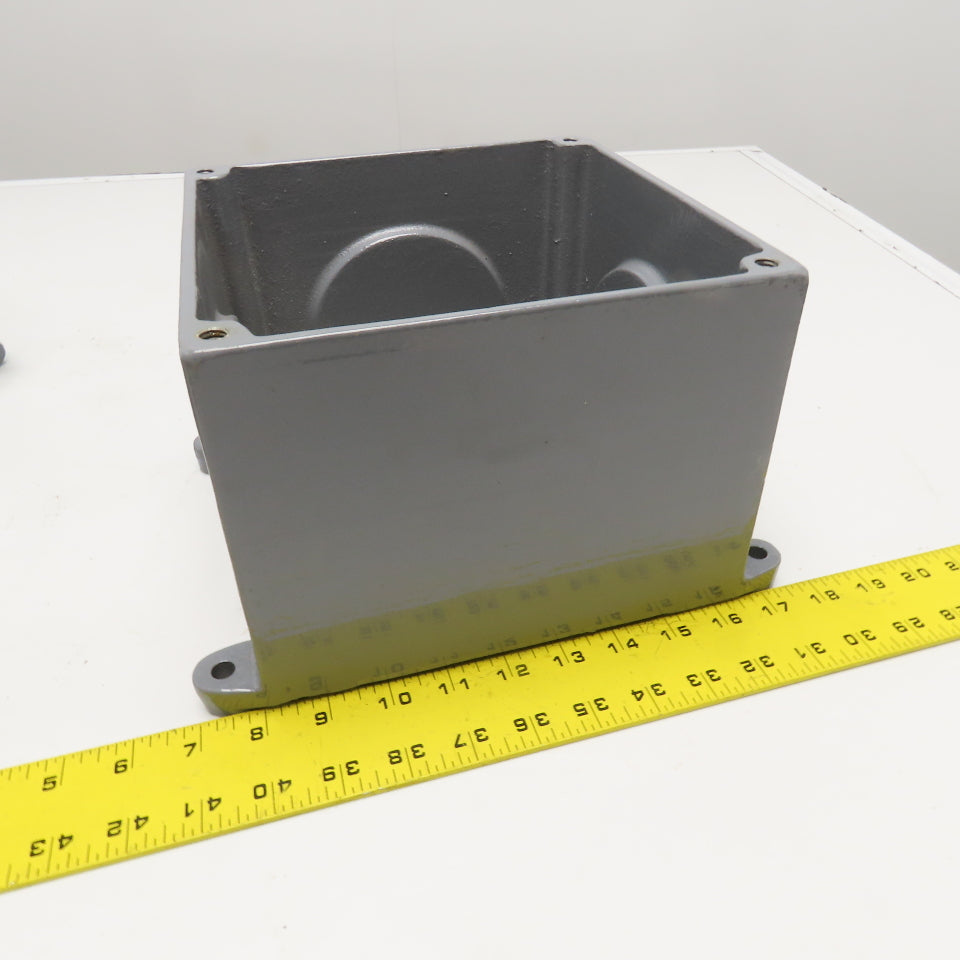 Russellstoll 7144WR 250V/600VAC 200A 4P 4W Reverse Service Receptacle