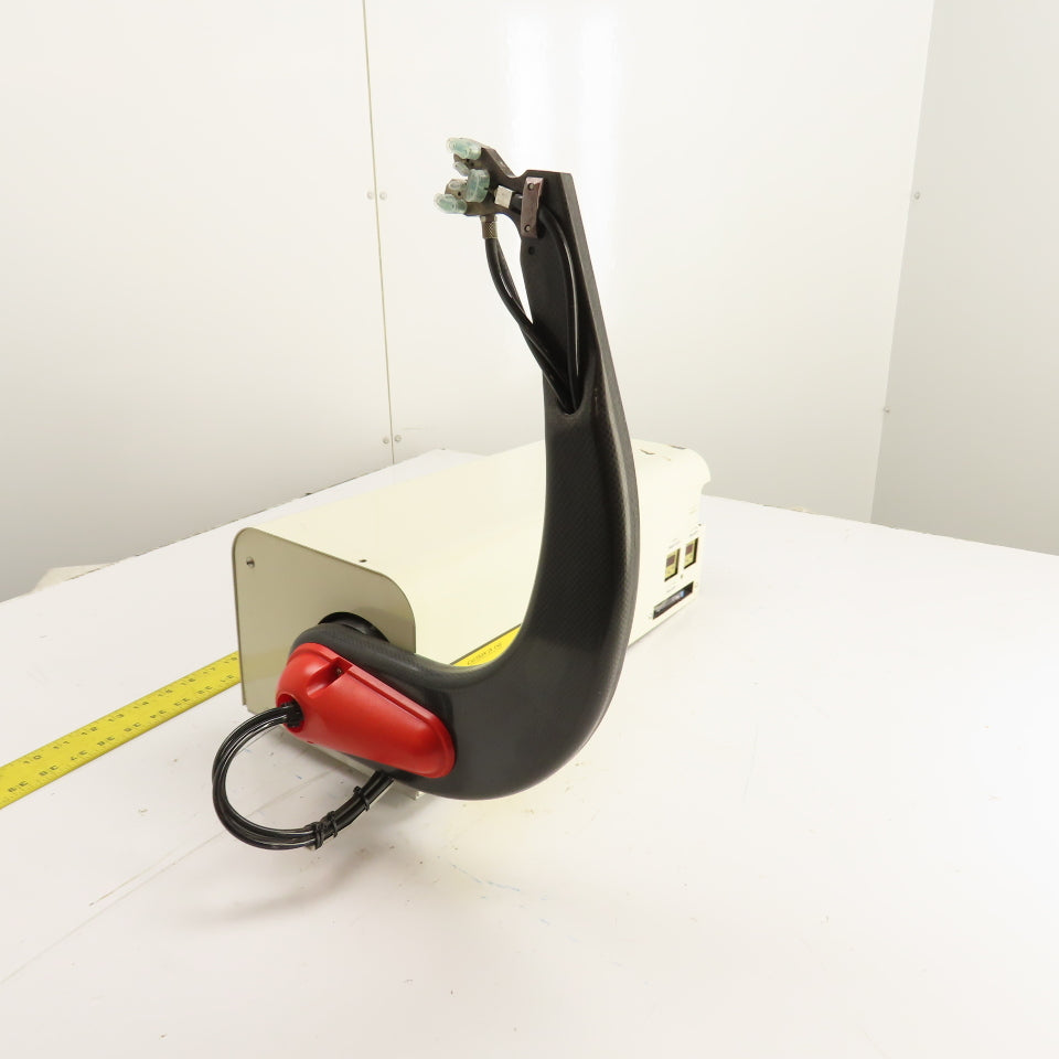Yushin DRDIII-S40 Sprue Picker Robot Arm 200-230V 1Ph 750VA Carbon Fiber