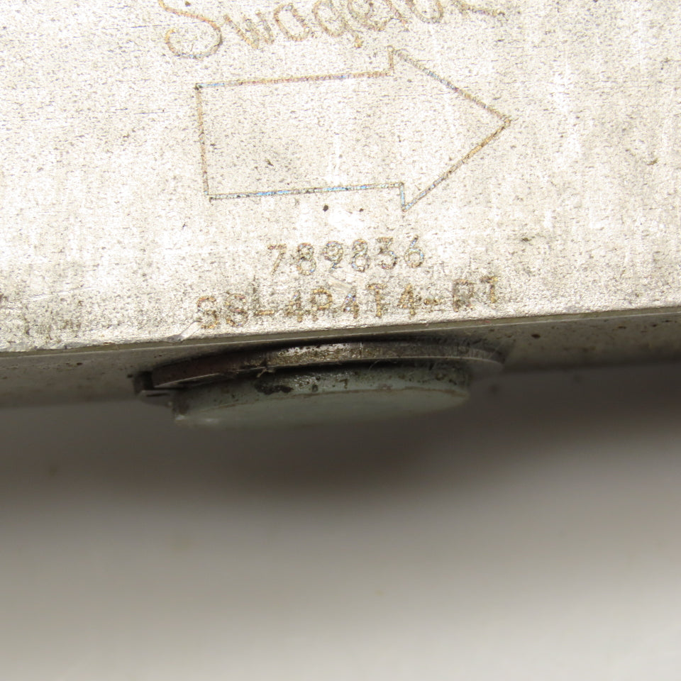 Swagelok SS-4P4T4-RT 1/4" NPT Stainless Steel Instrument Plug Valve