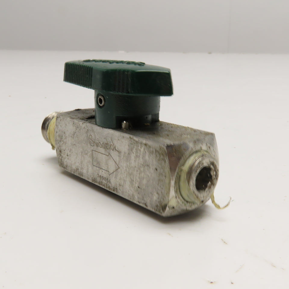 Swagelok SS-4P4T4-RT 1/4" NPT Stainless Steel Instrument Plug Valve