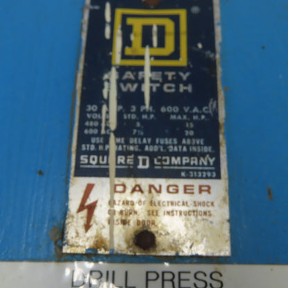 Square D 30A 3-Pole Fusible Safety Disconnect Switch 3Ph 600VAC