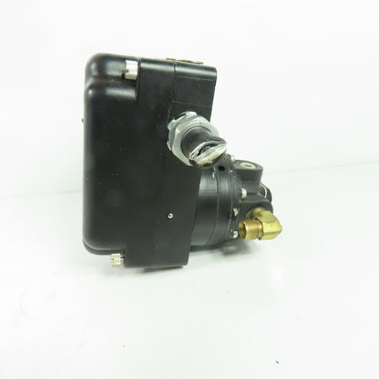 Fairchild T-5220-4 Electric to Pneumatic Transducer 4-20mA 3-15 PSIG