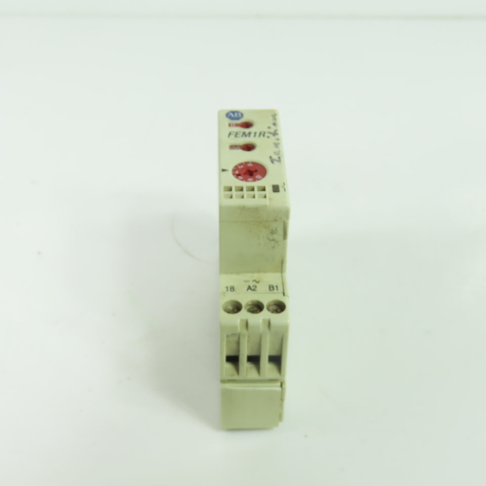 Allen-Bradley 700-FEM1RU22 Electronic Timing Relay 110-240VAC 24VDC 0.5s-1h SerB