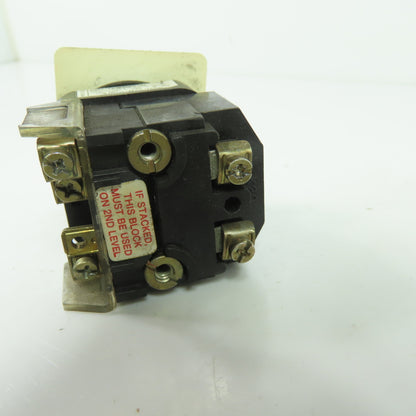 Allen-Bradley 800T-16JR20KQ1MX Red Illuminated Selector Switch 120VAC