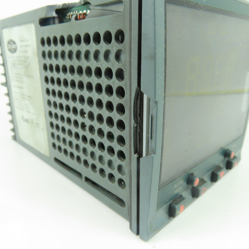 Eurotherm 2404/NS/VH/H7/RR/D5/RF/XX/YM/XX/XXX/AX143/ES0209 2404 Temp Controller