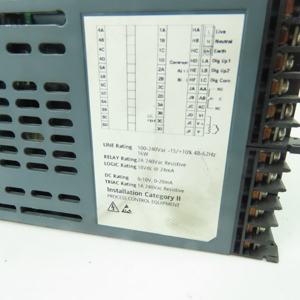 Eurotherm 2404/NS/VH/**/**/D5/RF/XX/Y*/XX/ENG/XXXXX/ES0209 Temp Controller