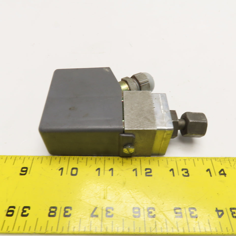 Huron 0822003 250V -0.5-+3.6Bar Pressure Switch