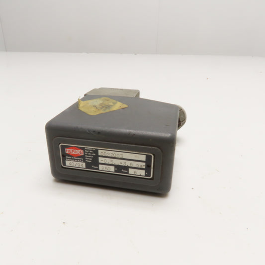 Huron 0822003 250V -0.5-+3.6Bar Pressure Switch