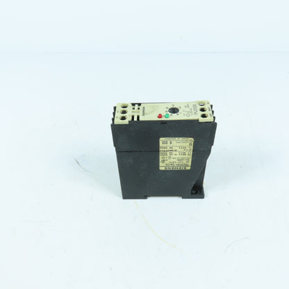 Siemens 7PU2020-2AJ20 On-Delay Timing Relay 110-127VAC 6-60s