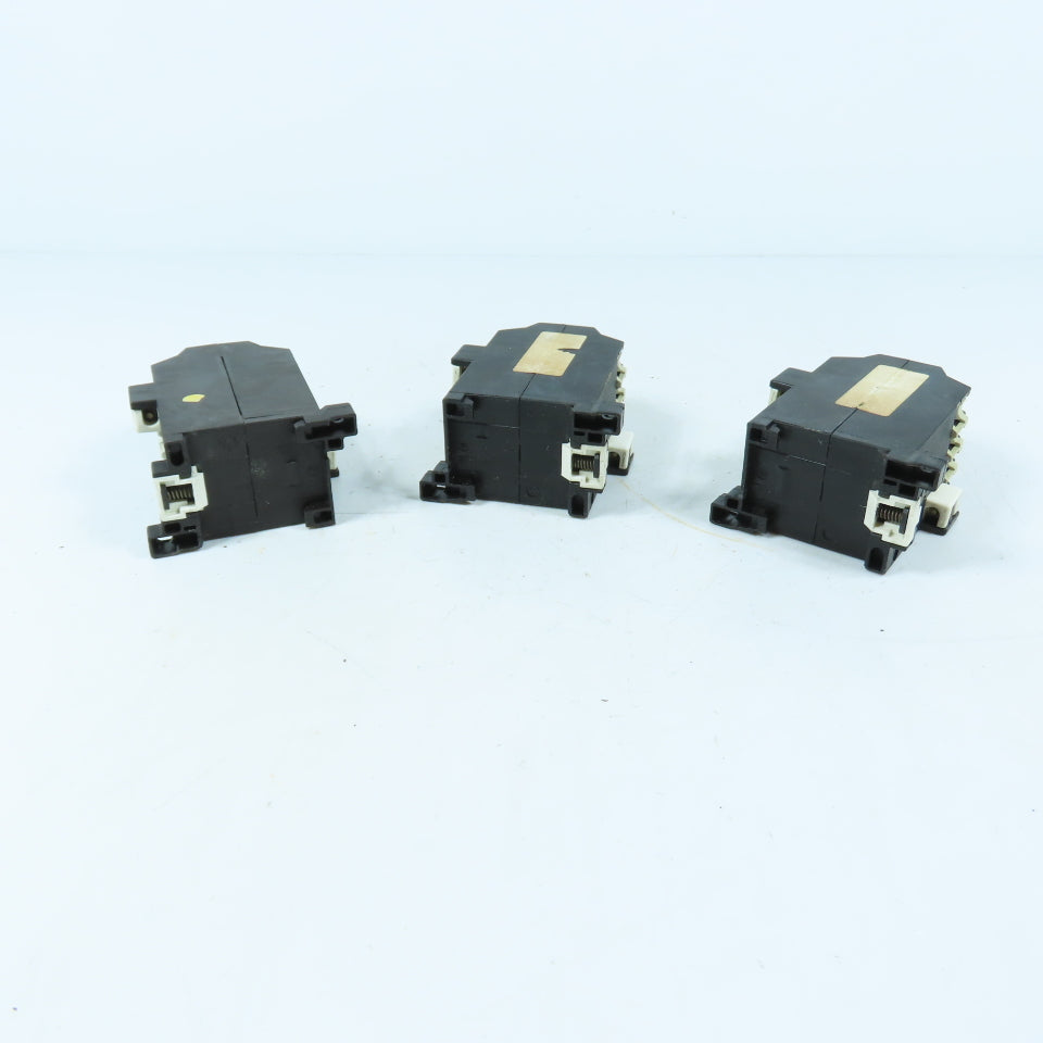 Klockner-Moeller DIL 08-22-NA Motor Starter Contactors 115V 60Hz 300VAC Lot of 3