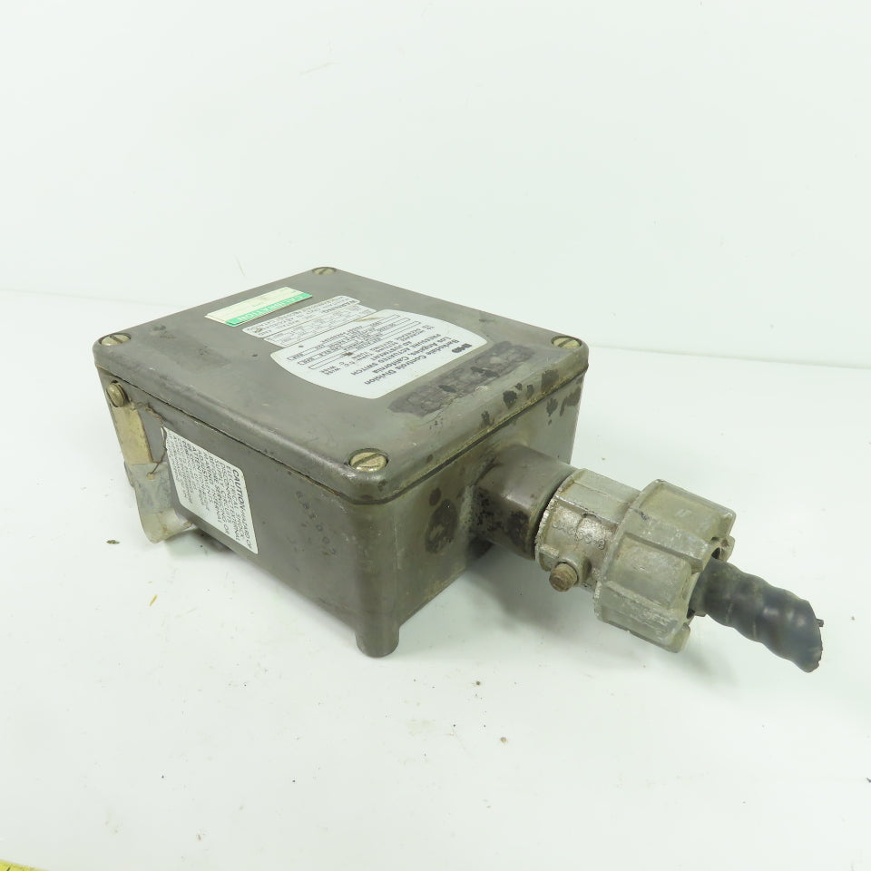 Barksdale B2T-A12SS Pressure Actuated Switch 50-1200 PSI 1800 PSI Proof