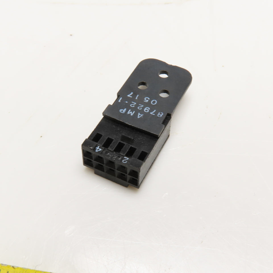 AMP 87922-1 10 Position Connector Housing AMPMODU Mod IV Lot Of 20