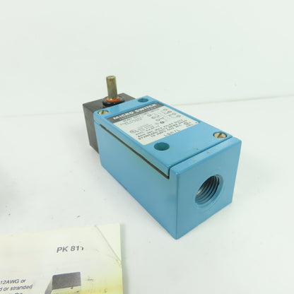Micro Switch LSR7L Heavy Duty Limit Switch 600VAC Max 10A NEW