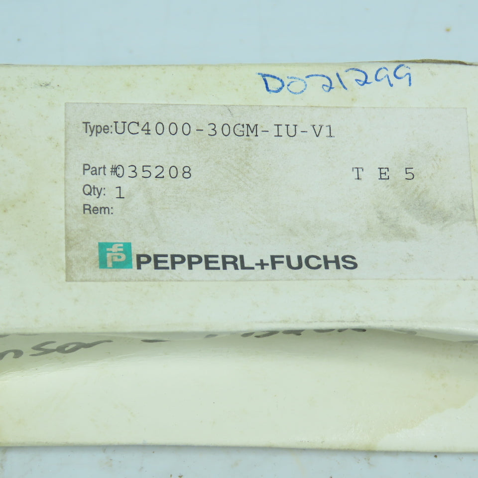 Pepperl+Fuchs UC4000-30GM-IU-V1 Ultrasonic Sensor 10-30VDC M30 Threaded NEW