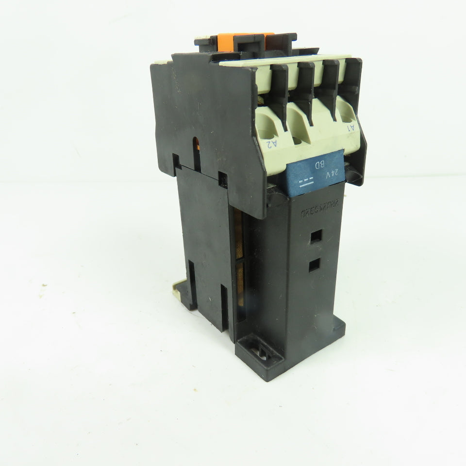 Telemecanique CA3DN31 Control Relay 24VDC Coil 10A 600VAC