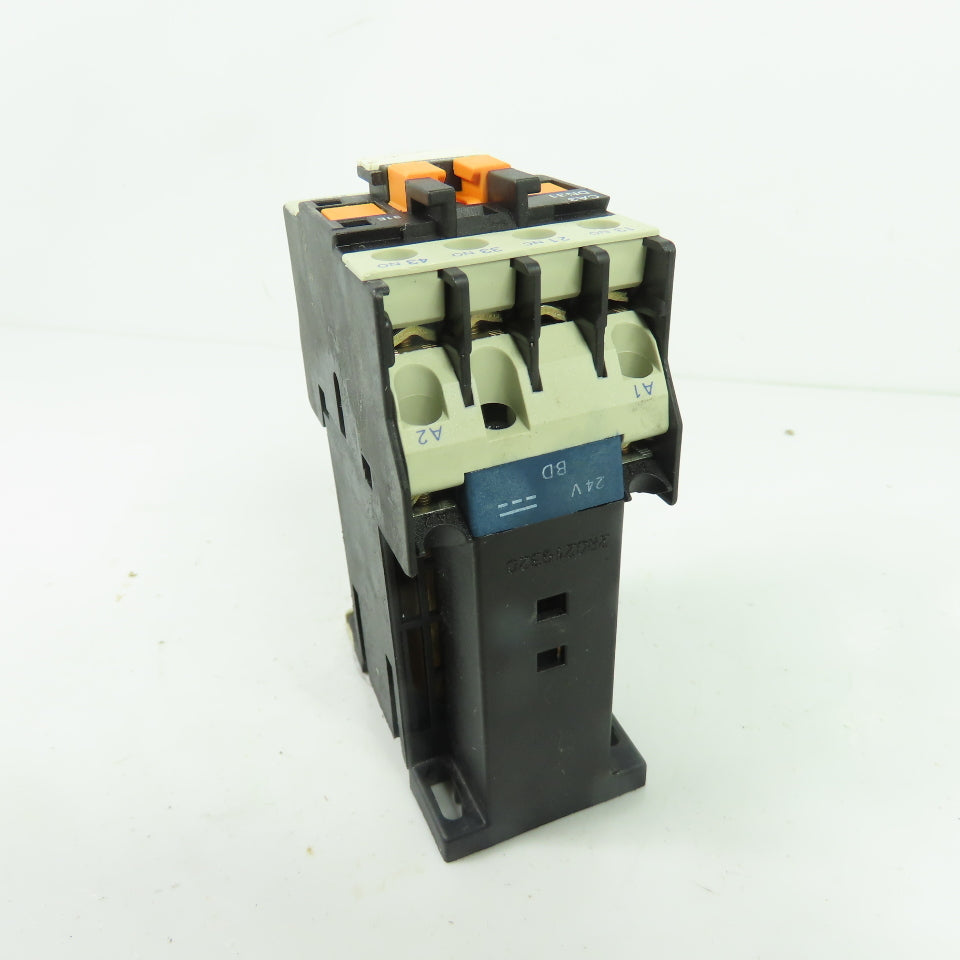 Telemecanique CA3DN31 Control Relay 24VDC Coil 10A 600VAC