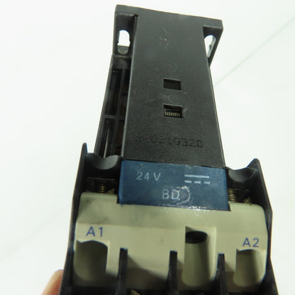 Telemecanique CA3DN31 Control Relay 24VDC Coil 10A 600VAC
