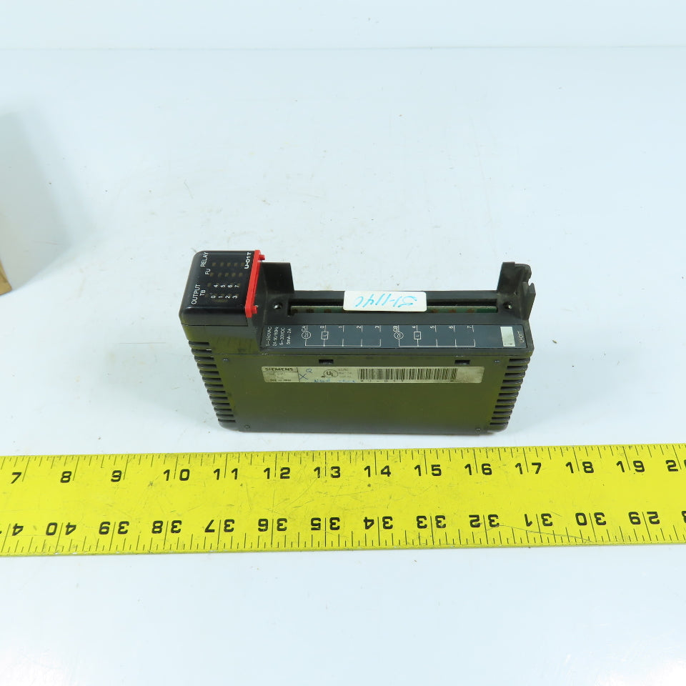 Siemens U-01T Simatic S5 Output Relay Module 5-250VAC 2A
