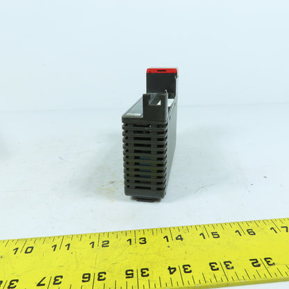 Siemens U-01T Simatic S5 Output Relay Module 5-250VAC 2A