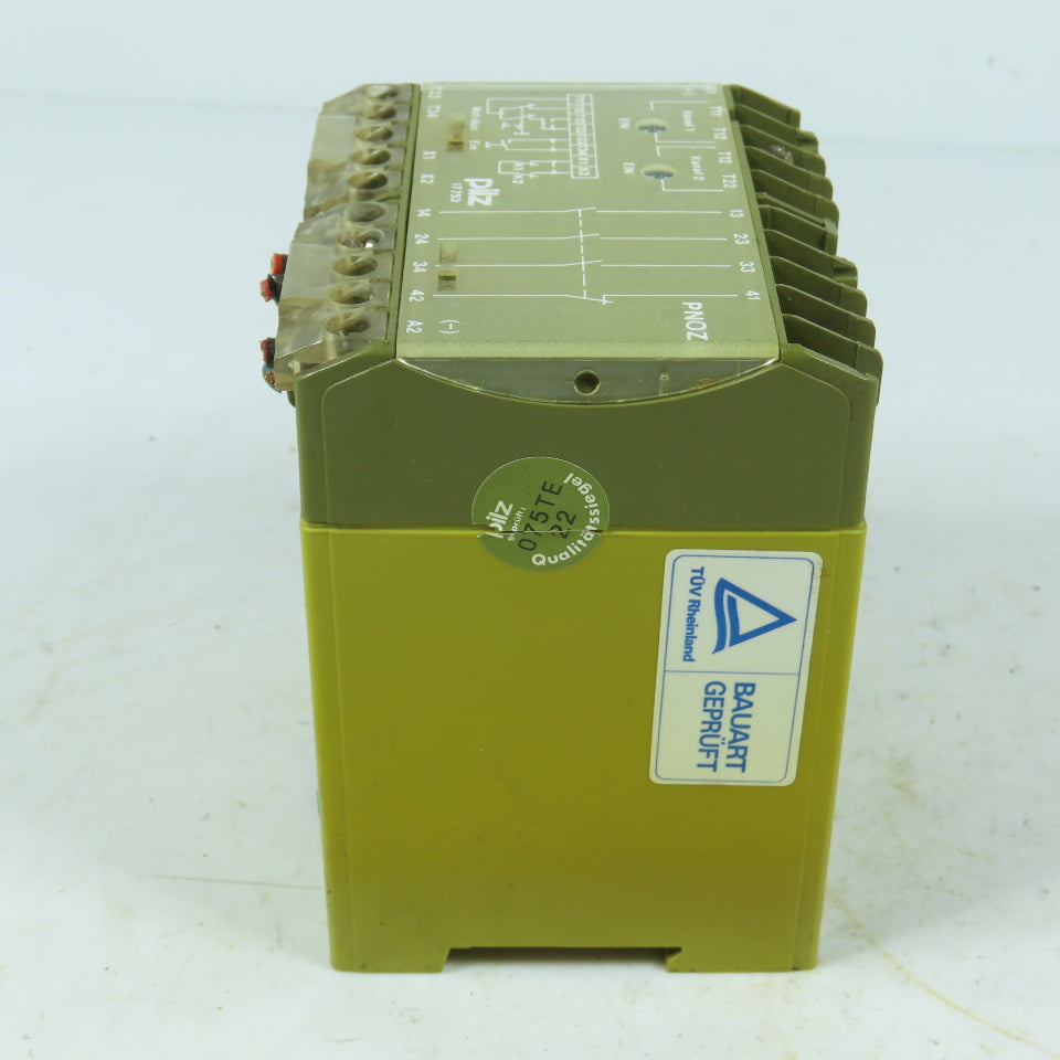 Pilz 474695 PNOZ Safety Relay 24VDC 3NO 1NC