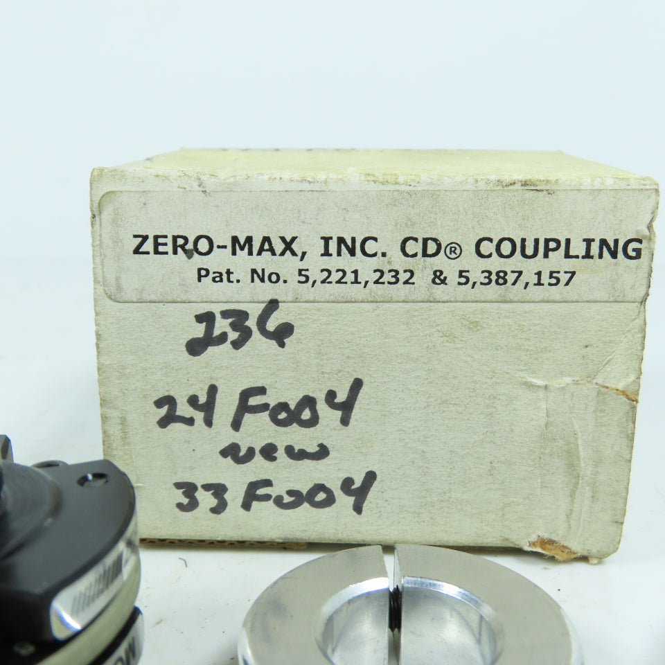 Zero-Max 236 6-18 CD Coupling with (2) Aluminum Shaft Hubs