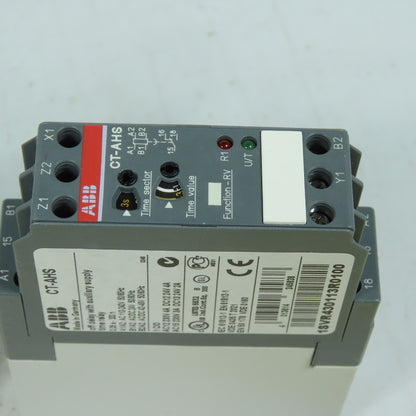 ABB CT-AHS 1SVR430113R0100 Off Delay Auxiliary Supply Time Relay 110-240VAC