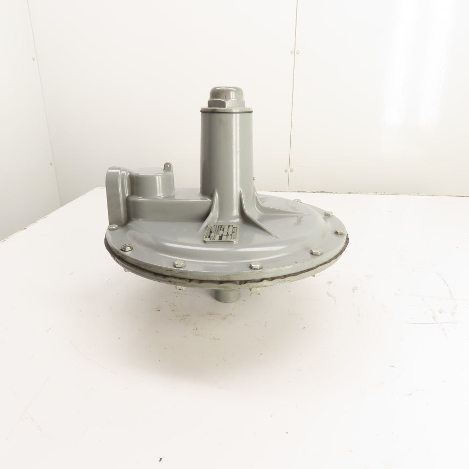 Fisher S202H S202H Gas Pressure Regulator 1-2 PSIG 1-1/2" NPT Ports