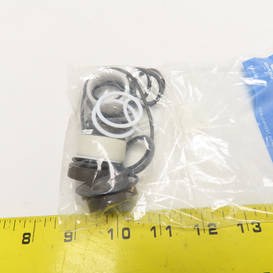 Graco 289401 Repair Kit 4 Way Valve EDPM 8900 Proportioner Cylinder
