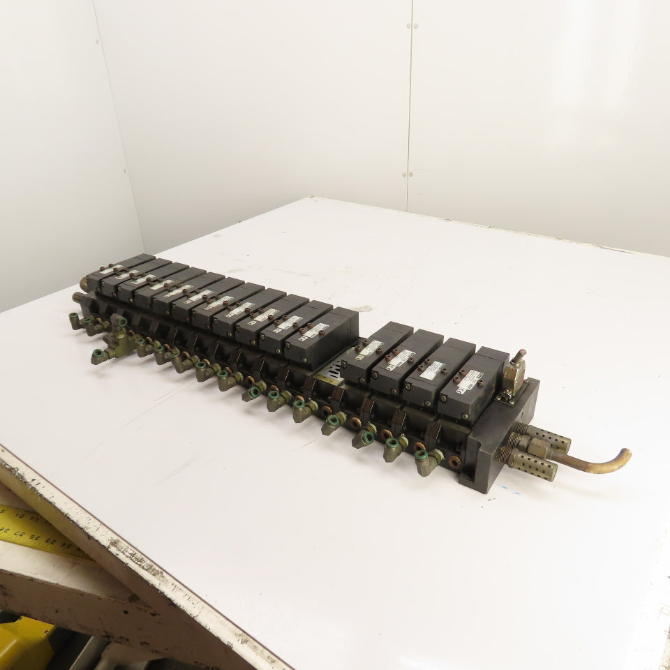 Parker F51VXBG023A 16 Station Pneumatic Solenoid Valve Manifold 120V (15 Valves)
