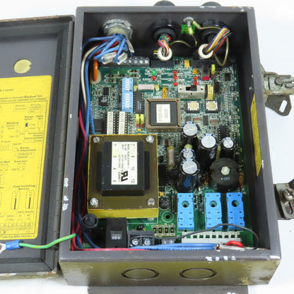 STI 70027-1000 LCC-FB-AC1-U MiniSafe MS4300 Series Light Curtain Controller 115V
