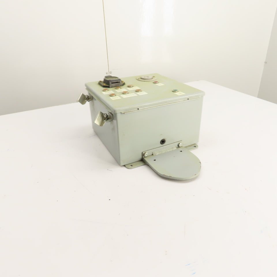 Hoffman A10106CH 10" x 10" x 6" Electrical Enclosure W/Backplate NEMA 12 13