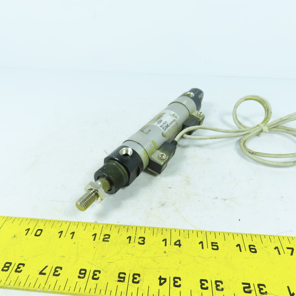 SMC T-CHDMC25-75 25mm Bore 75mm Stroke Pneumatic Cylinder W/Switches