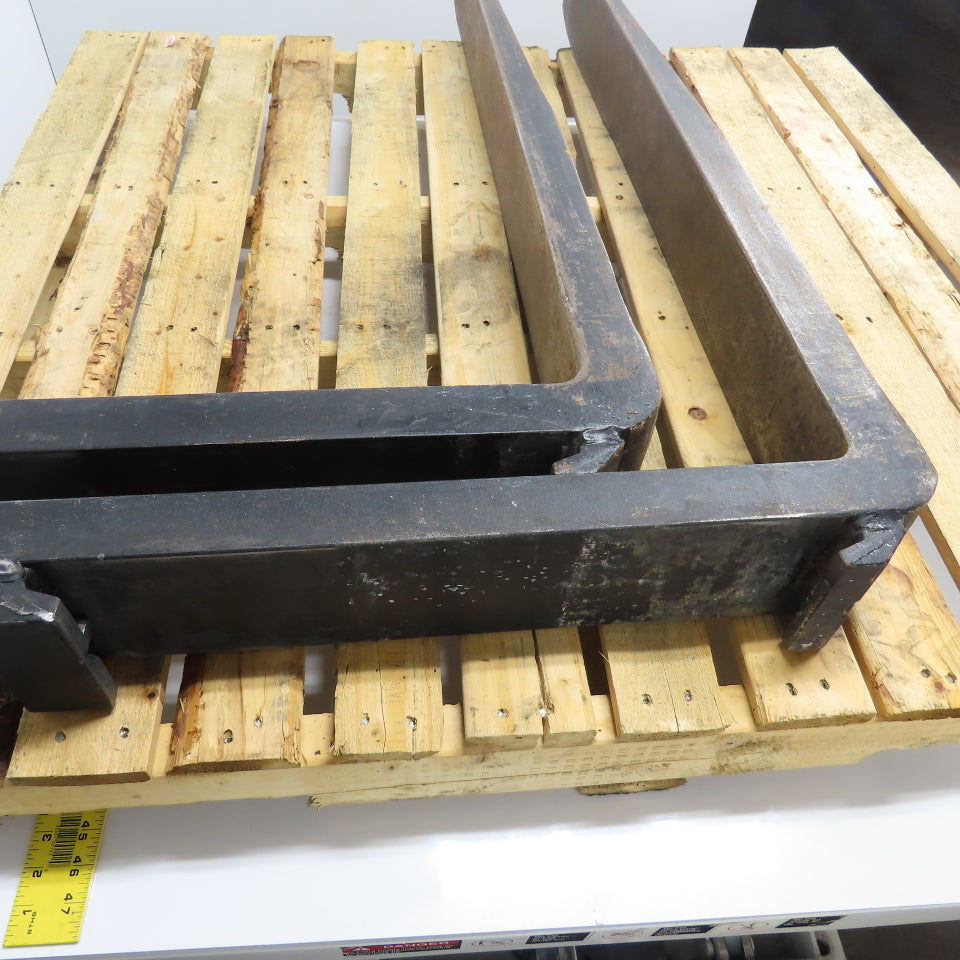 5" x 42" Class III 3 Tapered Forklift Forks Carriage Mount Set Of 2