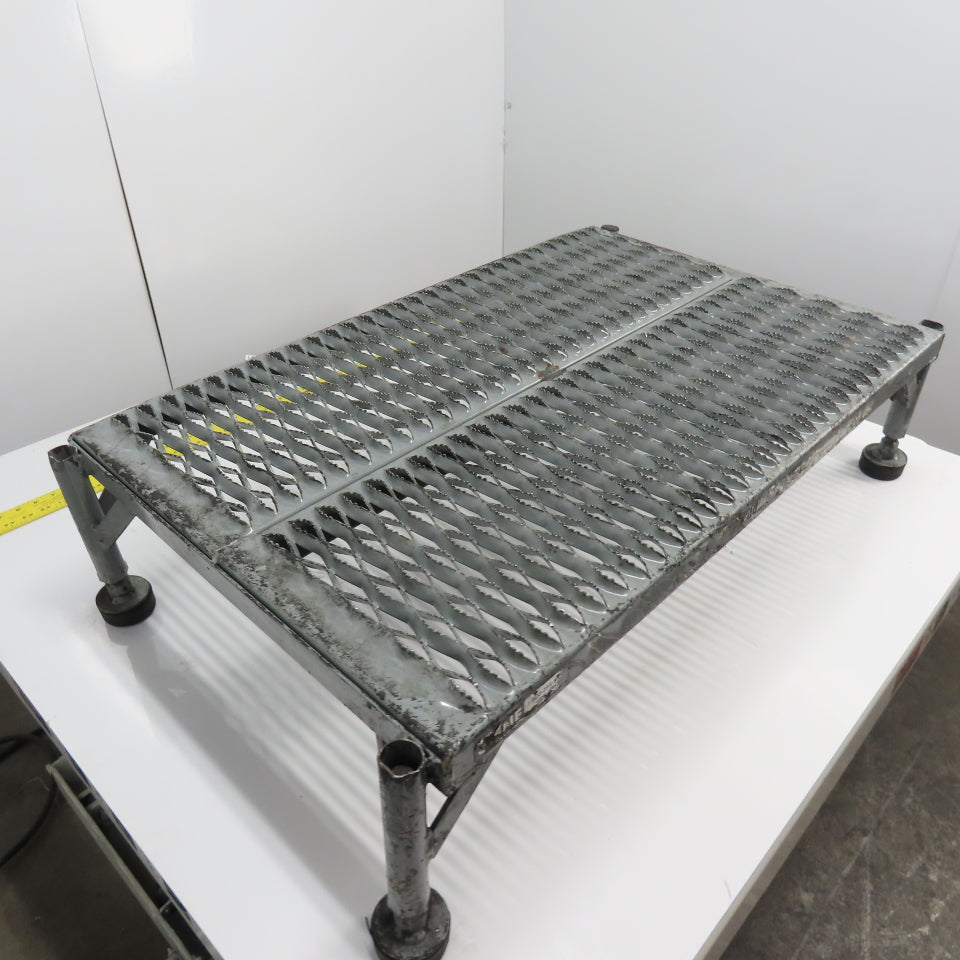 Uline 36" x 24" Steel Serrated Work Platform 6"-9" Height
