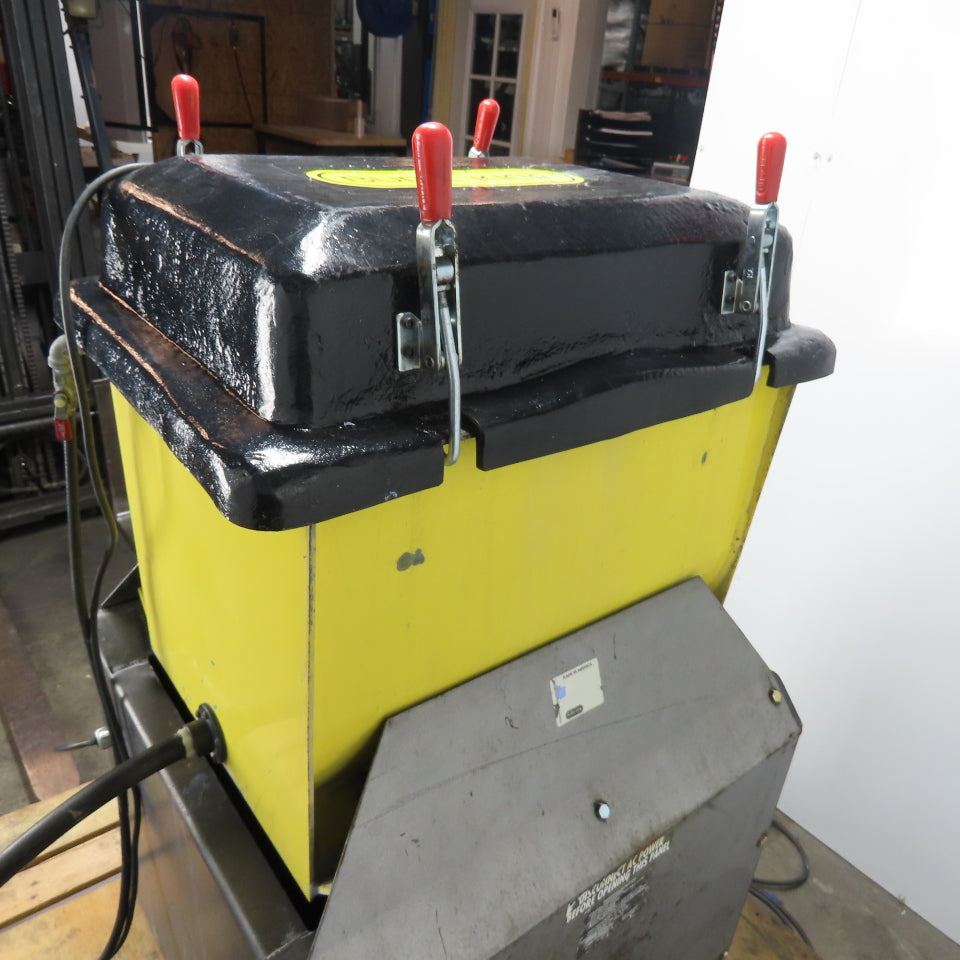 Burr King Vibra King 25 2.5 Cubic FT Vibratory Bowl Finisher 3/4HP 115V 1Ph