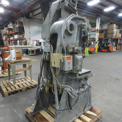 Niagara A3 45 Ton Mechanical Punch Press 2HP 220/440V 2.5" Stroke 8.5"x 12" Bed