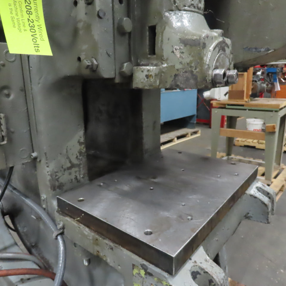 Niagara A3 45 Ton Mechanical Punch Press 2HP 220/440V 2.5" Stroke 8.5"x 12" Bed