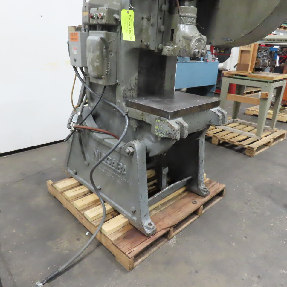Niagara A3 45 Ton Mechanical Punch Press 2HP 220/440V 2.5" Stroke 8.5"x 12" Bed