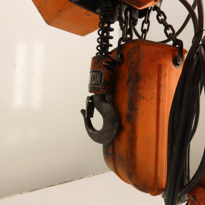 Hitachi 1S 1 Ton Electric Chain Hoist 230/460V 3Ph 10' Lift 18FPM