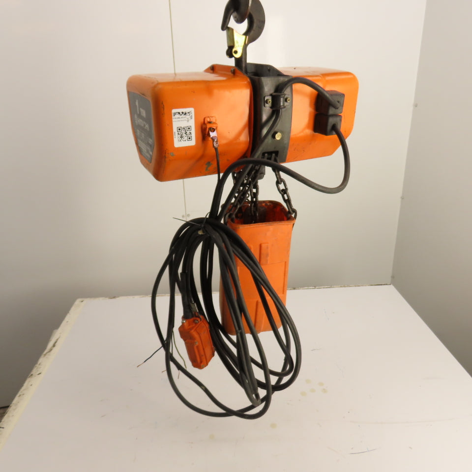 Hitachi 1S 1 Ton Electric Chain Hoist 230/460V 3Ph 10' Lift 18FPM