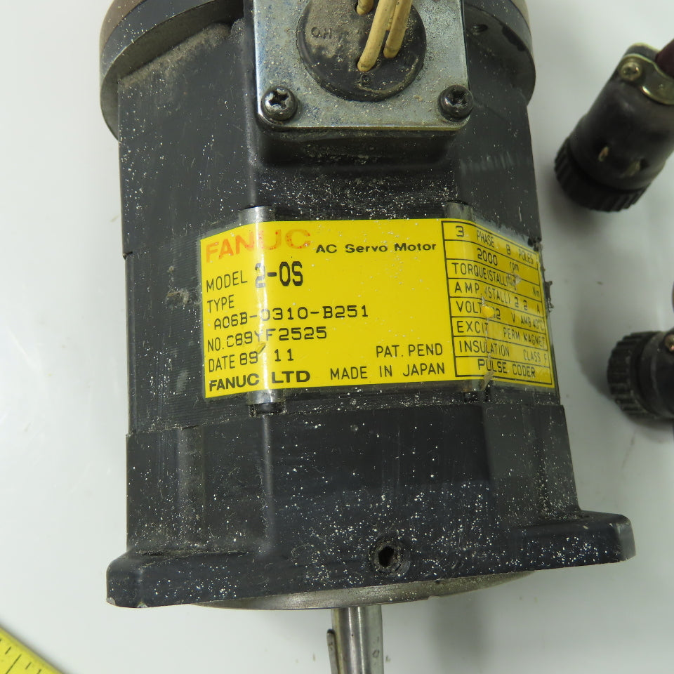 Fanuc A06B-0310-B251 Model 2-0S AC Servo Motor 2000RPM 62V 3Ph