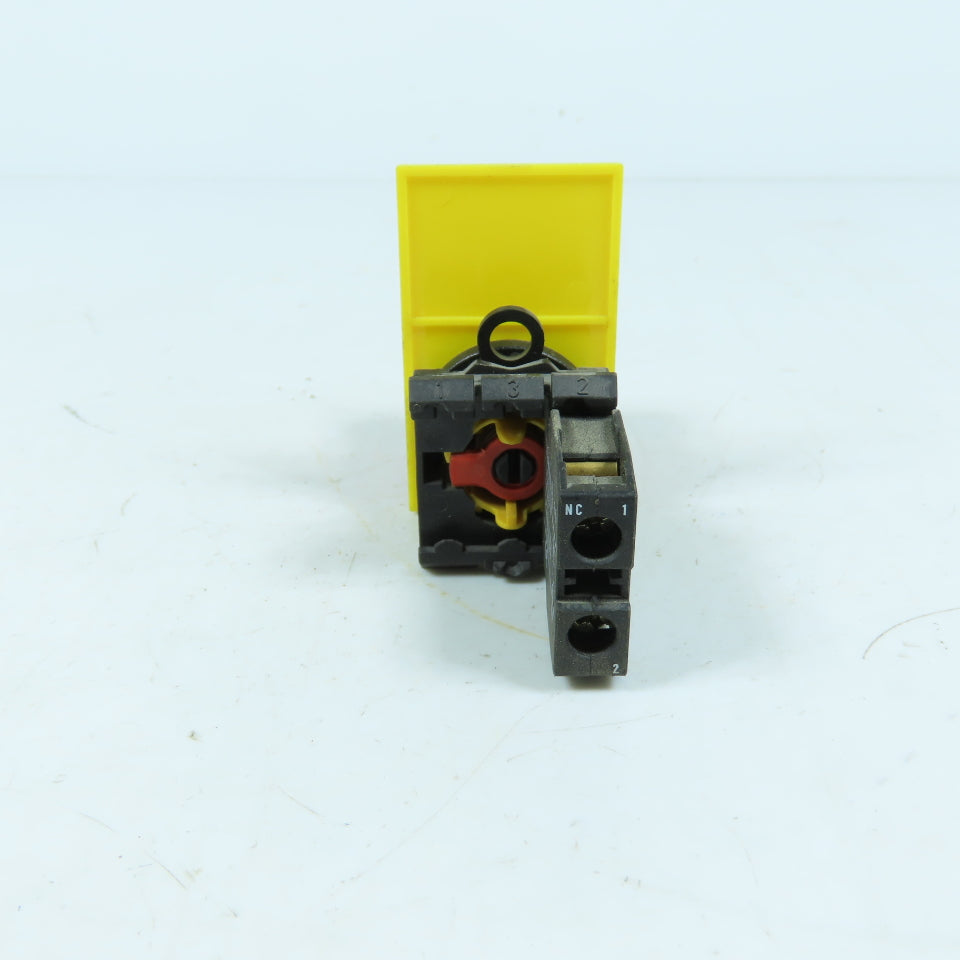 Moeller EK01 Emergency Stop Pushbutton Switch with NC Contact Block 600V 10A
