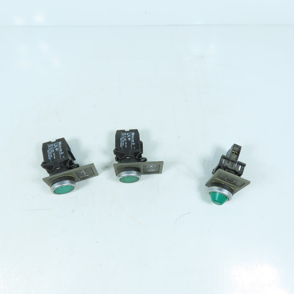 Moeller EF 2 Green Momentary Push Button Switches & 1 Indicator 300V Lot of 3
