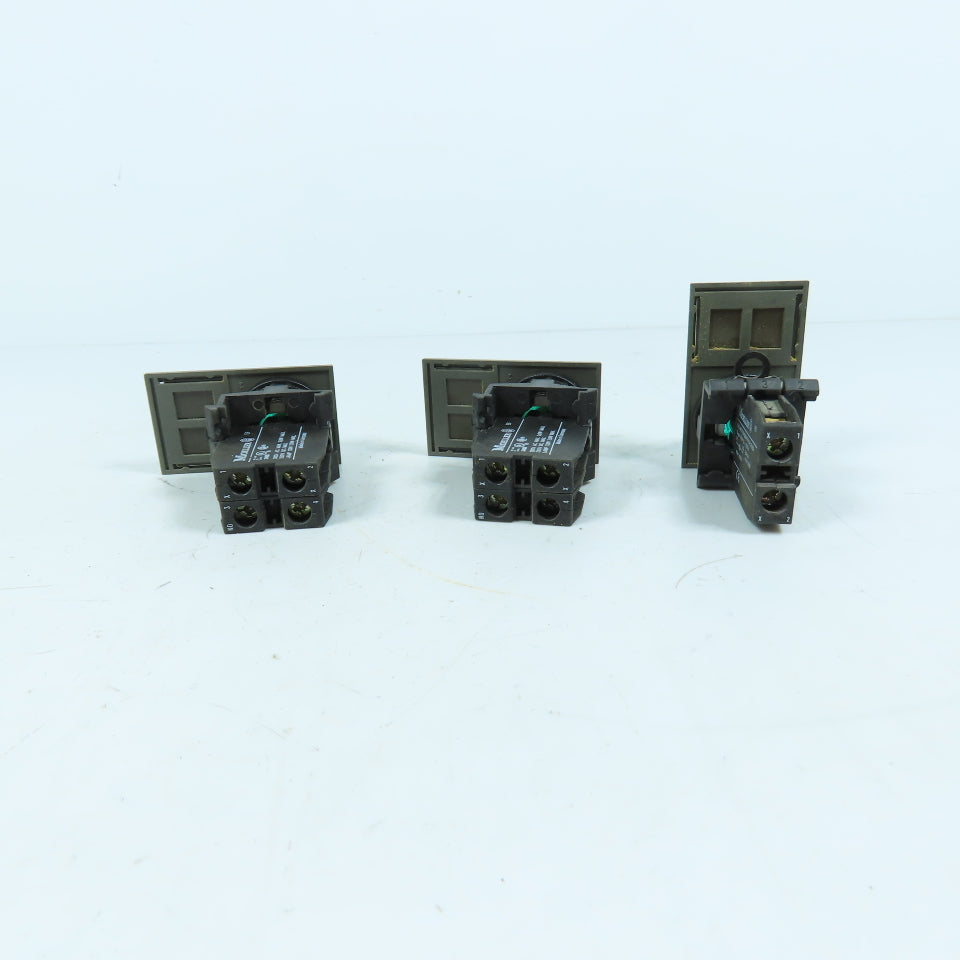 Moeller EF 2 Green Momentary Push Button Switches & 1 Indicator 300V Lot of 3