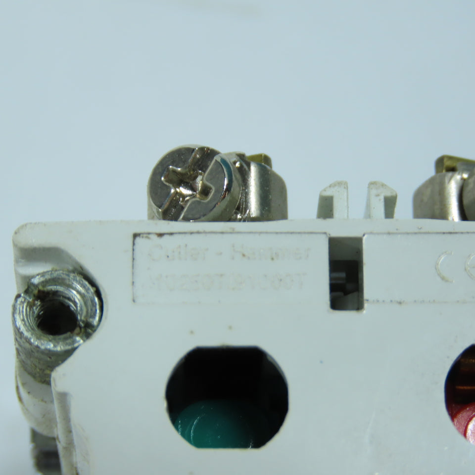 Cutler-Hammer 10250T/91000T Momentary Start Pushbutton Switches 1NO 1NC Lot of 2