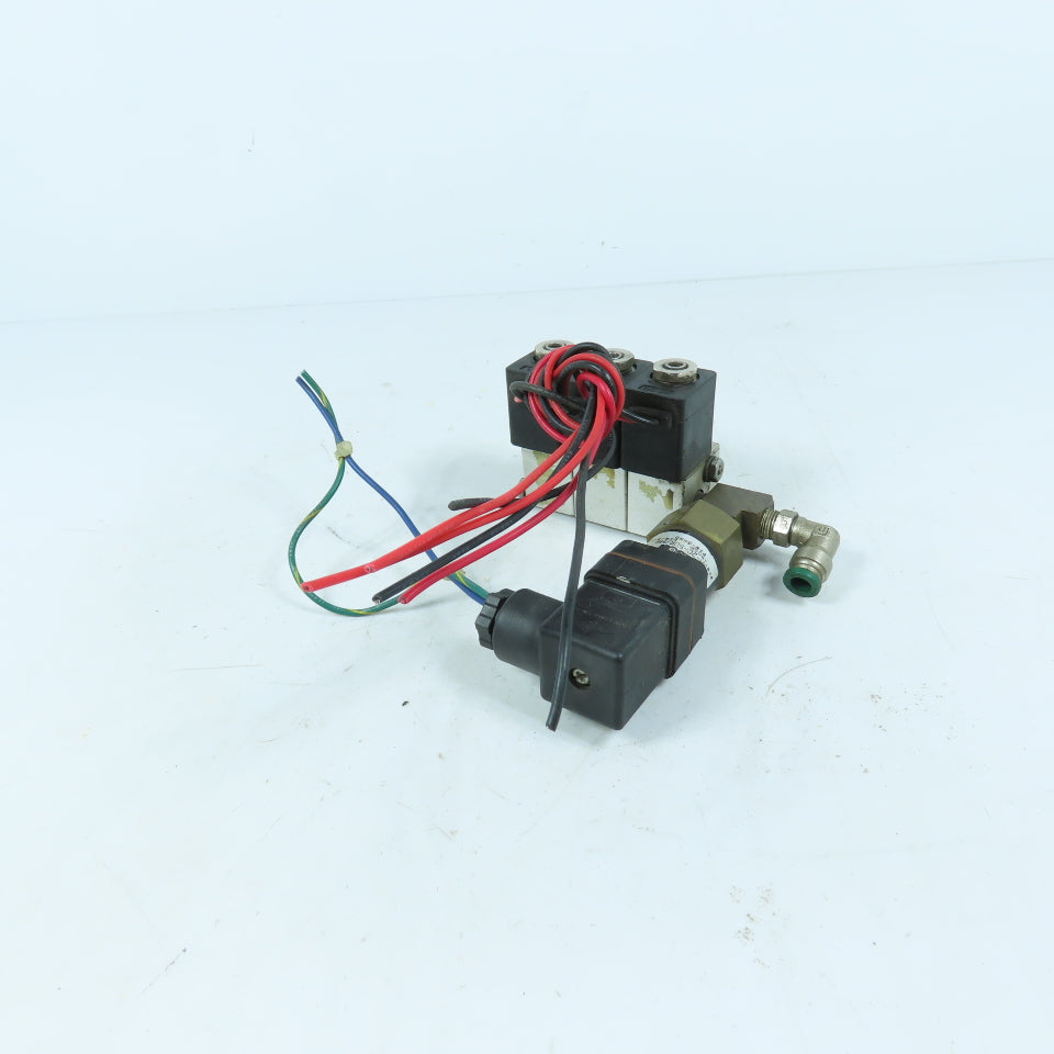 Clippard SM-2C-50R/HH Solenoid Valve Manifold with Nason Pressure Switch 24VDC