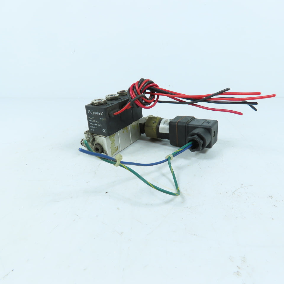 Clippard SM-2C-50R/HH Solenoid Valve Manifold with Nason Pressure Switch 24VDC