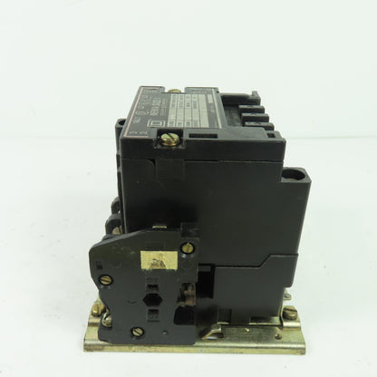 Square D 8736 SCO 8 NEMA Size 1 Magnetic Contactor 600VAC 3Ph
