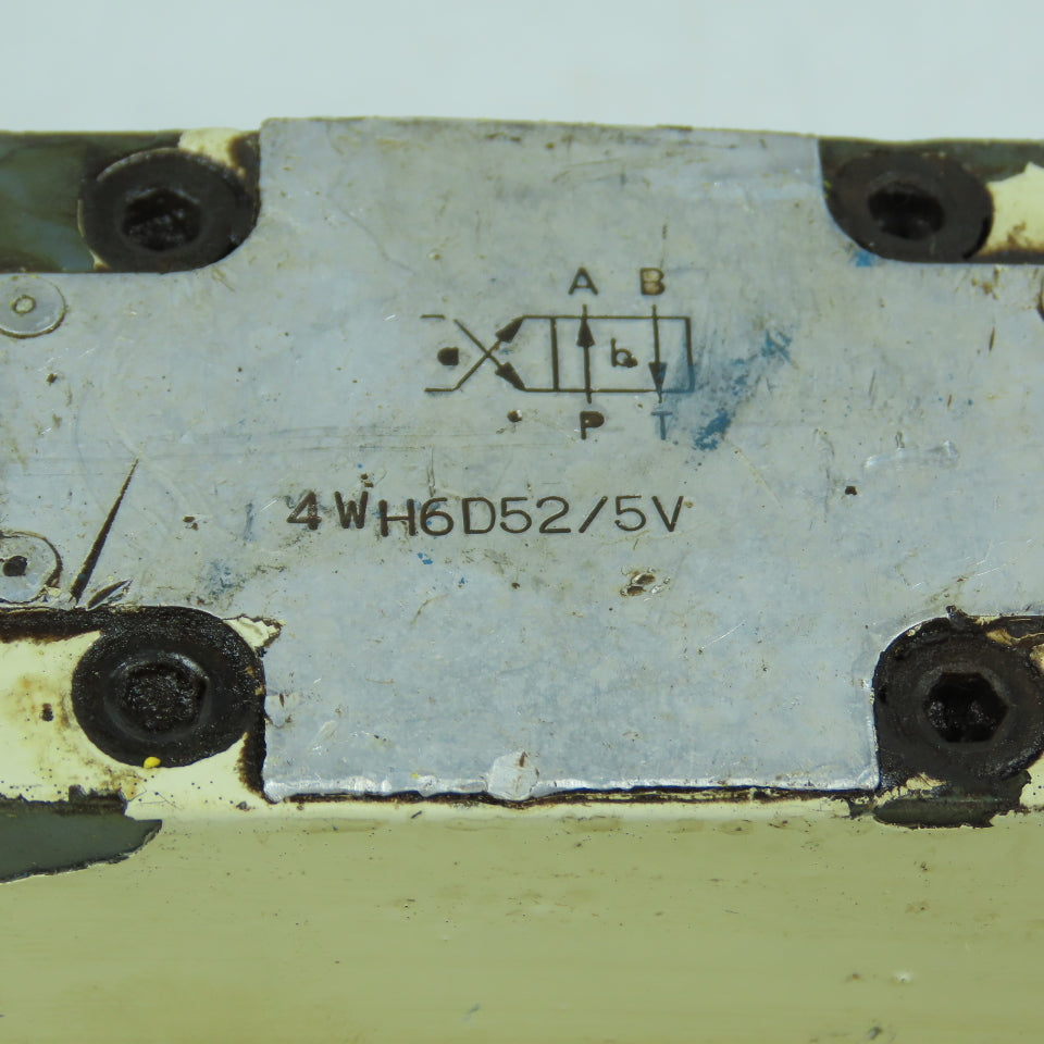 Rexroth 4WH6D52/5V Directional Control Valve 350 Bar 80 l/min with Subplate